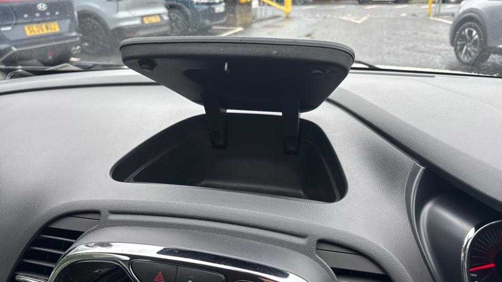 Renault Captur 1.5 dCi 90 Dynamique Nav 5dr Diesel Hatchback - Image 45