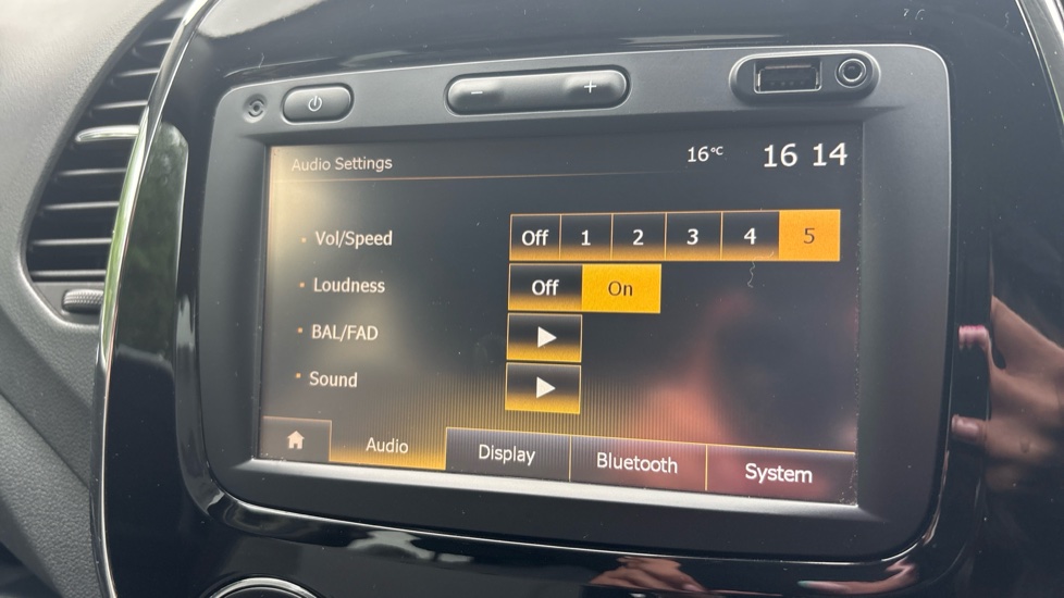 Renault Captur 1.5 dCi 90 Dynamique Nav 5dr Diesel Hatchback - Image 51