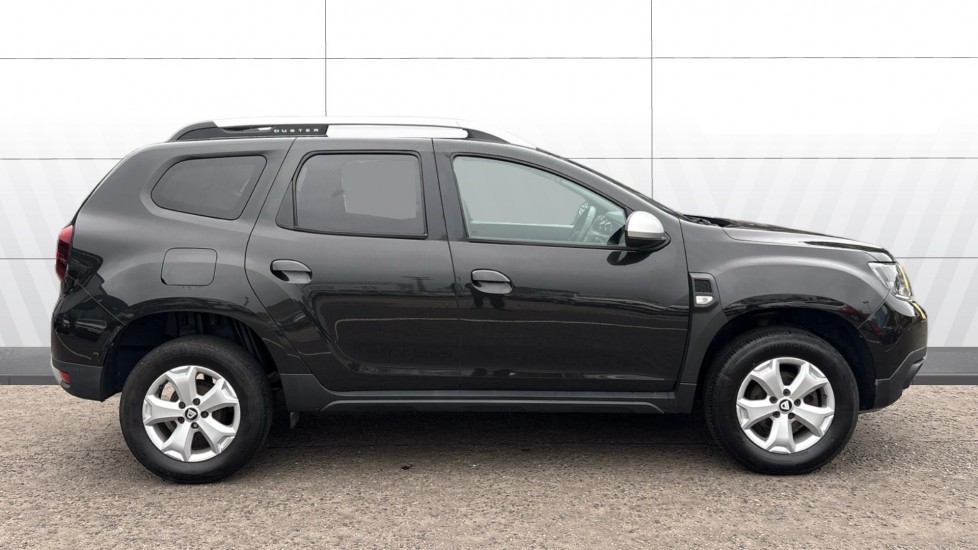 Dacia Duster 1.6 SCe Comfort 5dr Petrol Estate - Image 5