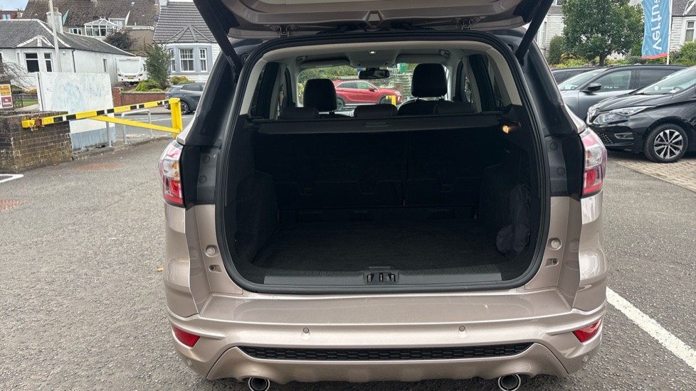 Ford Kuga Vignale 2.0 TDCi 180 5dr Diesel Estate - Image 4