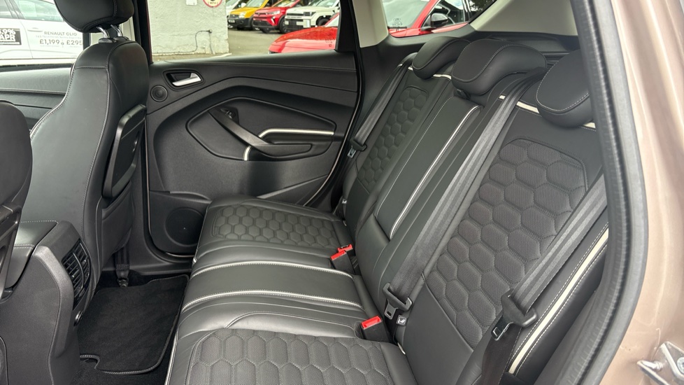 Ford Kuga Vignale 2.0 TDCi 180 5dr Diesel Estate - Image 16
