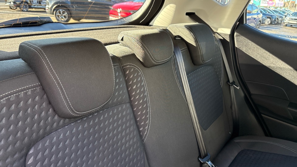 Ford Fiesta 1.0 EcoBoost Titanium 5dr Auto Petrol Hatchback - Image 39