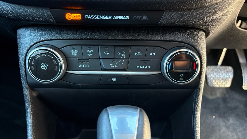 Ford Fiesta 1.0 EcoBoost Titanium 5dr Auto Petrol Hatchback - Image 57