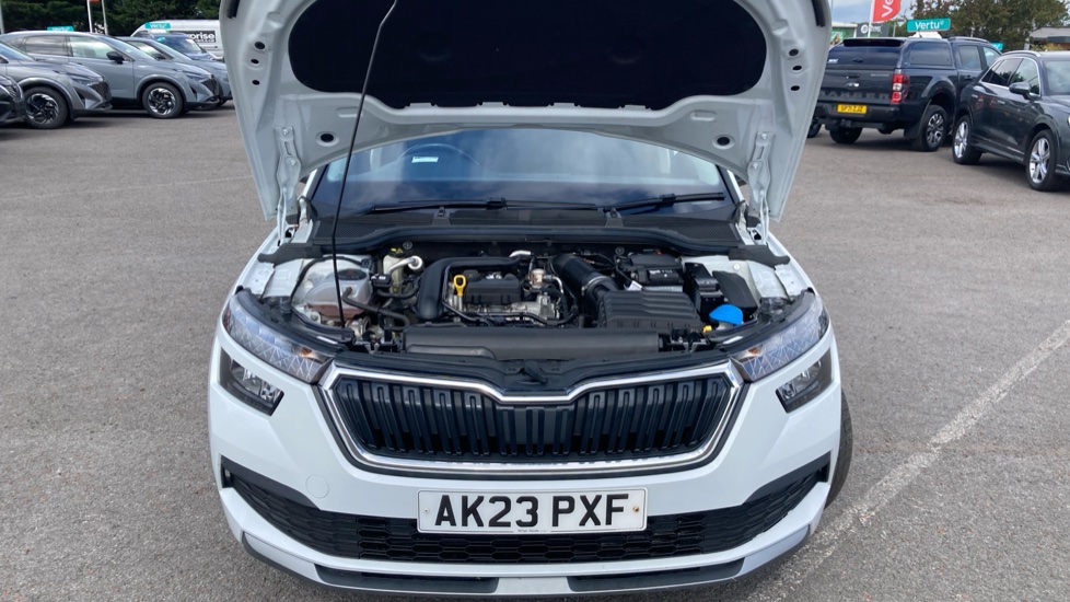 Skoda Kamiq 1.0 TSI 95 SE Drive 5dr Petrol Hatchback - Image 8
