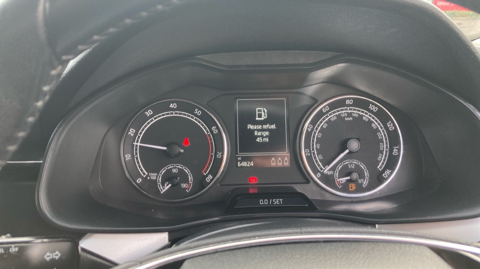 Skoda Kamiq 1.0 TSI 95 SE Drive 5dr Petrol Hatchback - Image 18