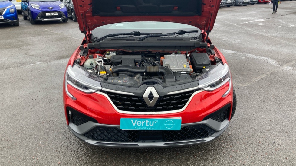 Renault Arkana 1.6 E-TECH Hybrid 145 R.S. Line 5dr Auto Hybrid Estate - Image 8