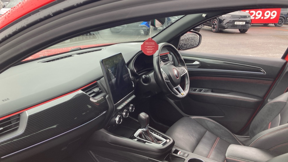 Renault Arkana 1.6 E-TECH Hybrid 145 R.S. Line 5dr Auto Hybrid Estate - Image 9