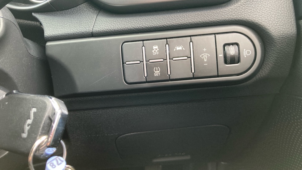 Kia Xceed 1.0T GDi ISG 2 5dr Petrol Hatchback - Image 25