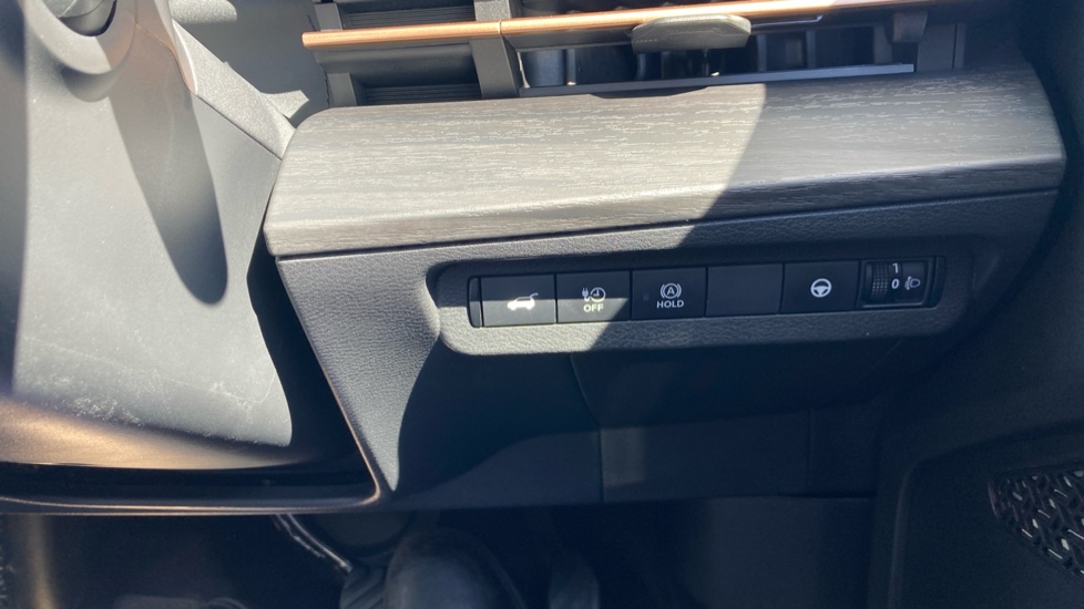 Nissan ARIYA 160kW Advance 63kWh 22kWCh 5dr Auto Electric Hatchback - Image 26