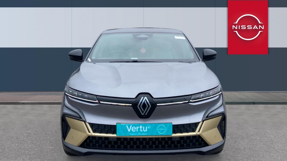 Renault Megane E-Tech EV60 160kW Iconic 60kWh Optimum Charge 5dr Auto Electric Hatchback - Image 3