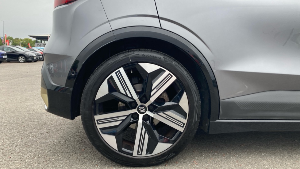 Renault Megane E-Tech EV60 160kW Iconic 60kWh Optimum Charge 5dr Auto Electric Hatchback - Image 7