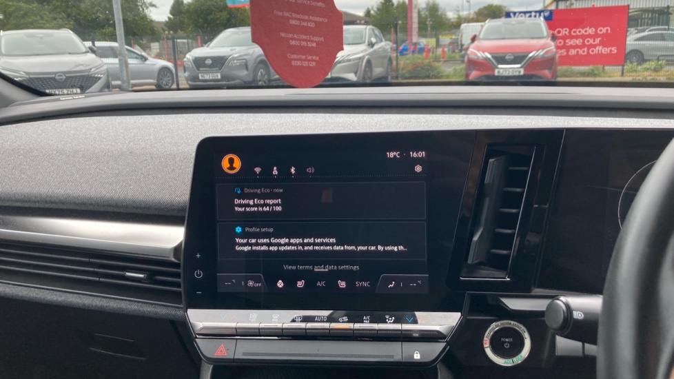 Renault Megane E-Tech EV60 160kW Iconic 60kWh Optimum Charge 5dr Auto Electric Hatchback - Image 12