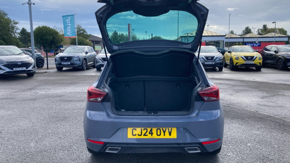 SEAT Ibiza 1.0 TSI 115 Anniversary Limited Edition 5dr DSG Petrol Hatchback - Image 4