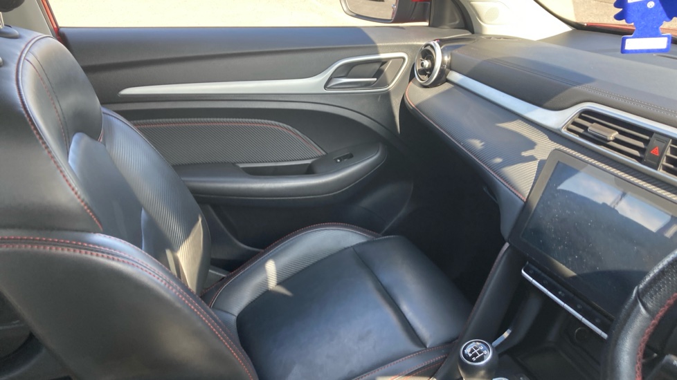 MG ZS 1.5 VTi-TECH Exclusive 5dr Petrol Hatchback - Image 14