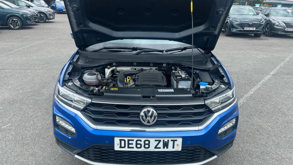 Volkswagen T-Roc 1.0 TSI SE 5dr Petrol Hatchback - Image 8