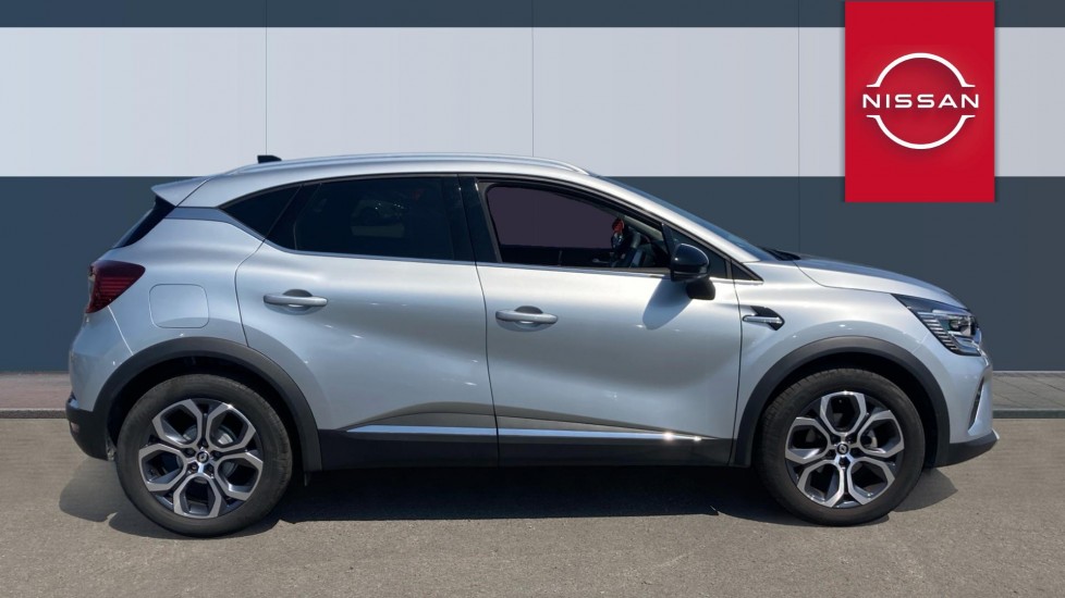 Renault Captur 1.0 TCE 90 Techno 5dr Petrol Hatchback - Image 5