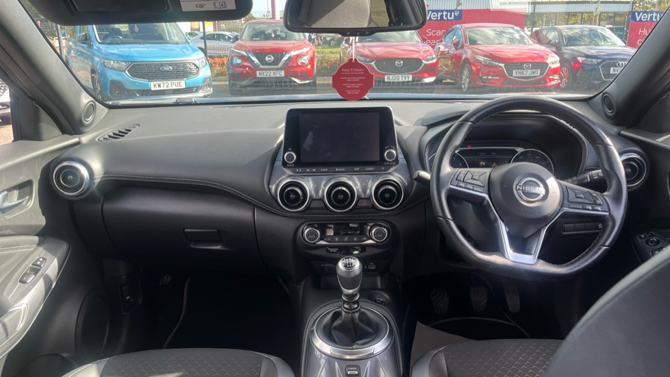 Nissan Juke 1.0 DiG-T 114 N-Connecta 5dr Petrol Hatchback - Image 10
