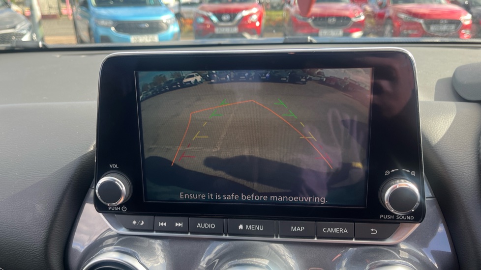 Nissan Juke 1.0 DiG-T 114 N-Connecta 5dr Petrol Hatchback - Image 19