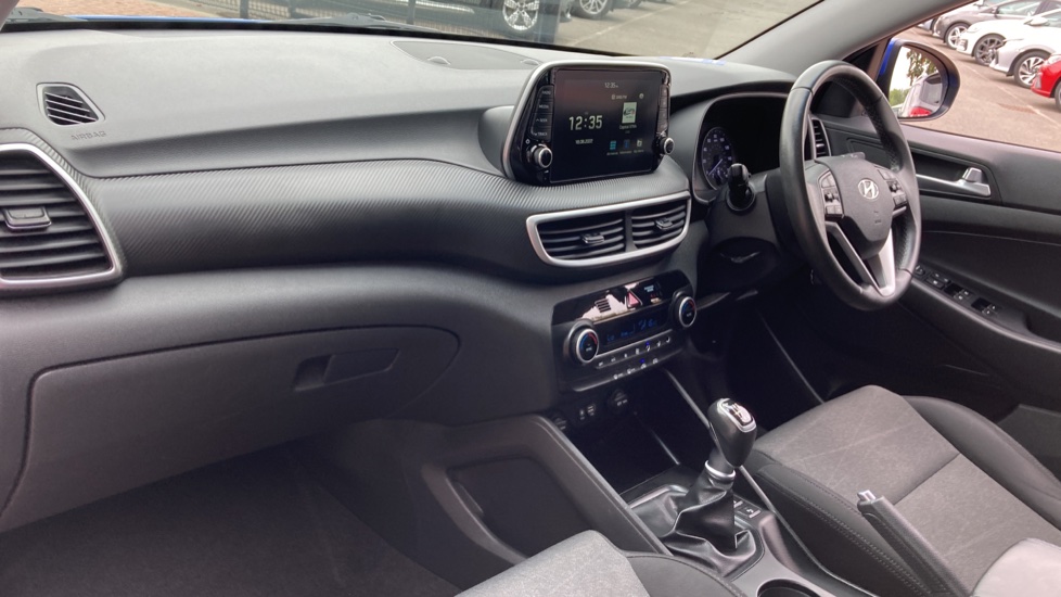 Hyundai TUCSON 1.6 GDi SE Nav 5dr 2WD Petrol Estate - Image 9
