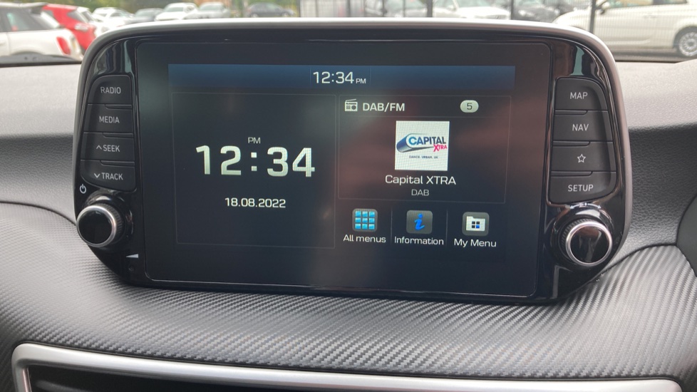 Hyundai TUCSON 1.6 GDi SE Nav 5dr 2WD Petrol Estate - Image 12