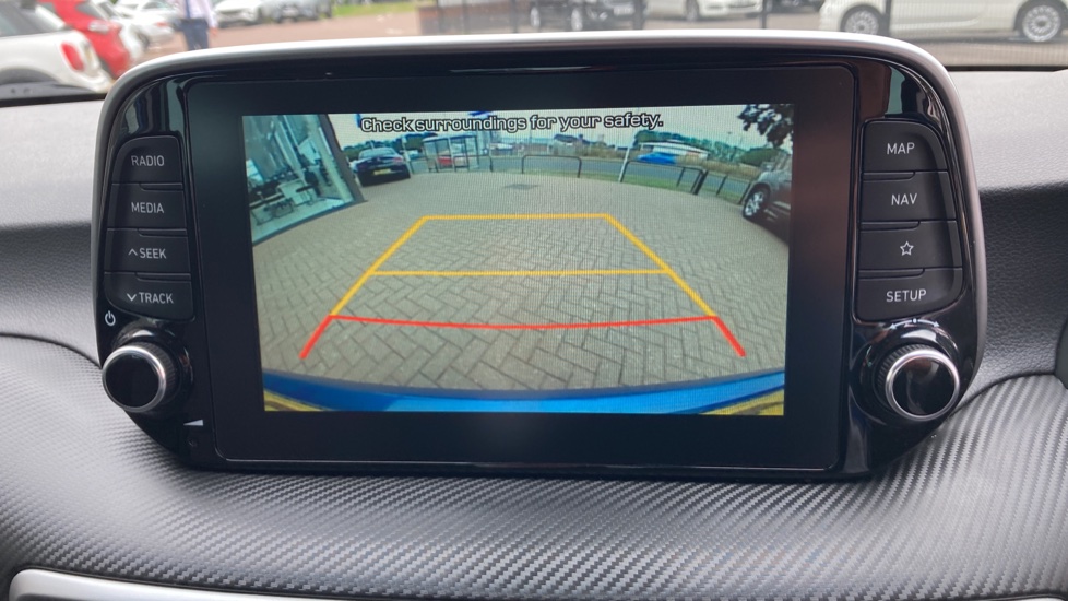 Hyundai TUCSON 1.6 GDi SE Nav 5dr 2WD Petrol Estate - Image 33