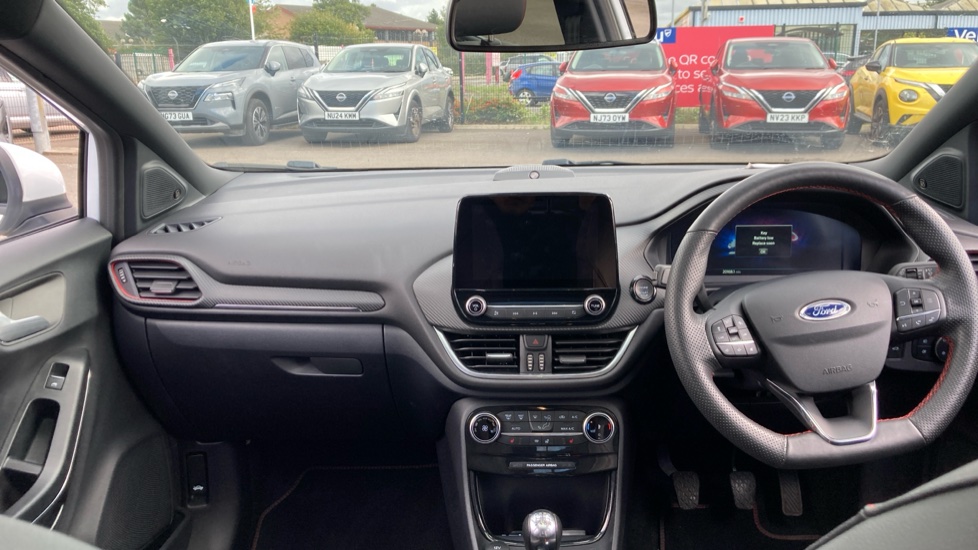 Ford Puma 1.0 EcoBoost Hybrid mHEV ST-Line X 5dr Petrol Hatchback - Image 10