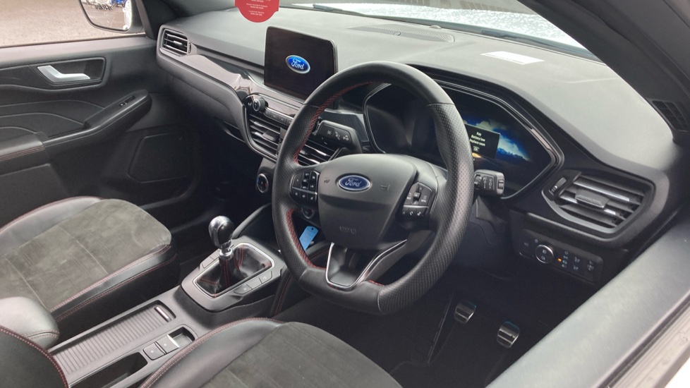 Ford Kuga 1.5 EcoBoost 150 ST-Line X Edition 5dr Petrol Estate - Image 11