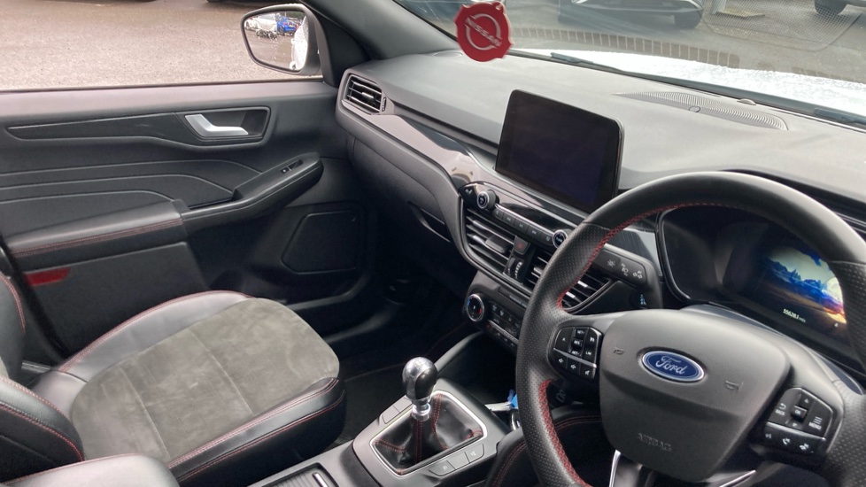 Ford Kuga 1.5 EcoBoost 150 ST-Line X Edition 5dr Petrol Estate - Image 14
