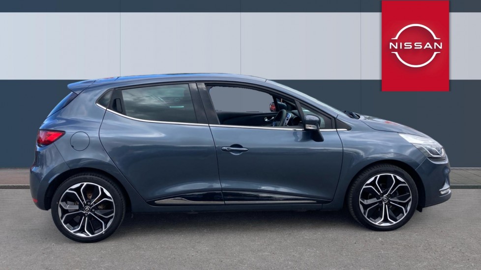 Renault Clio 0.9 TCE 90 Iconic 5dr Petrol Hatchback - Image 5