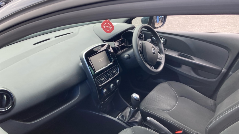Renault Clio 0.9 TCE 90 Iconic 5dr Petrol Hatchback - Image 9
