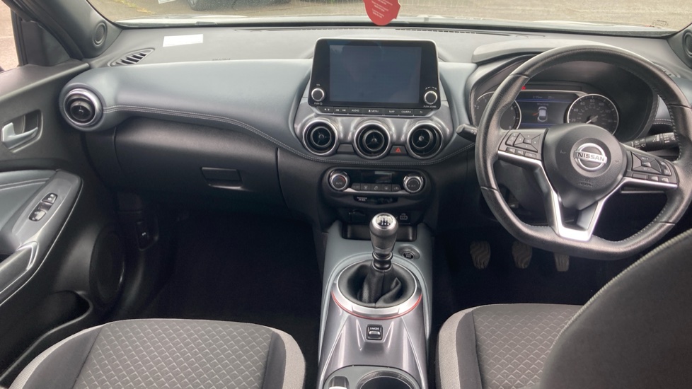 Nissan Juke 1.0 DiG-T N-Connecta 5dr Petrol Hatchback - Image 10