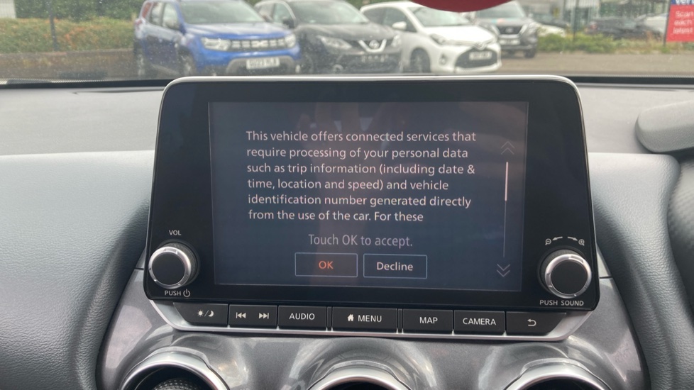 Nissan Juke 1.0 DiG-T N-Connecta 5dr Petrol Hatchback - Image 12