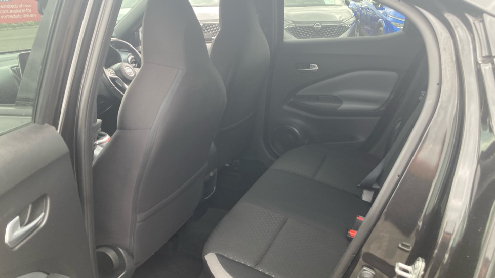 Nissan Juke 1.0 DiG-T N-Connecta 5dr Petrol Hatchback - Image 16