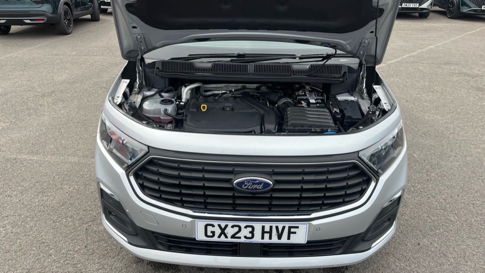 Ford Tourneo Connect 1.5 EcoBoost Titanium 5dr Auto Petrol Estate - Image 8