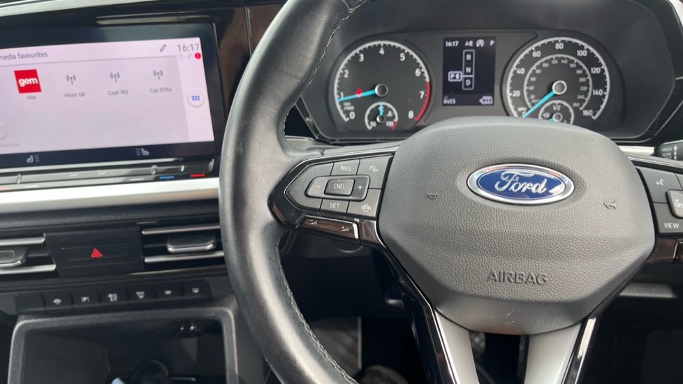 Ford Tourneo Connect 1.5 EcoBoost Titanium 5dr Auto Petrol Estate - Image 26