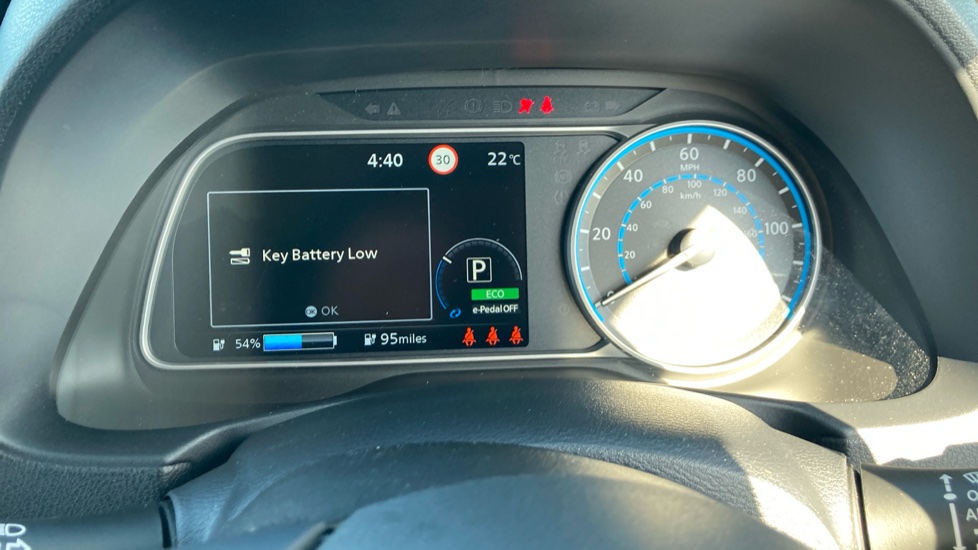 Nissan LEAF 110kW Shiro 39kWh 5dr Auto Electric Hatchback - Image 18