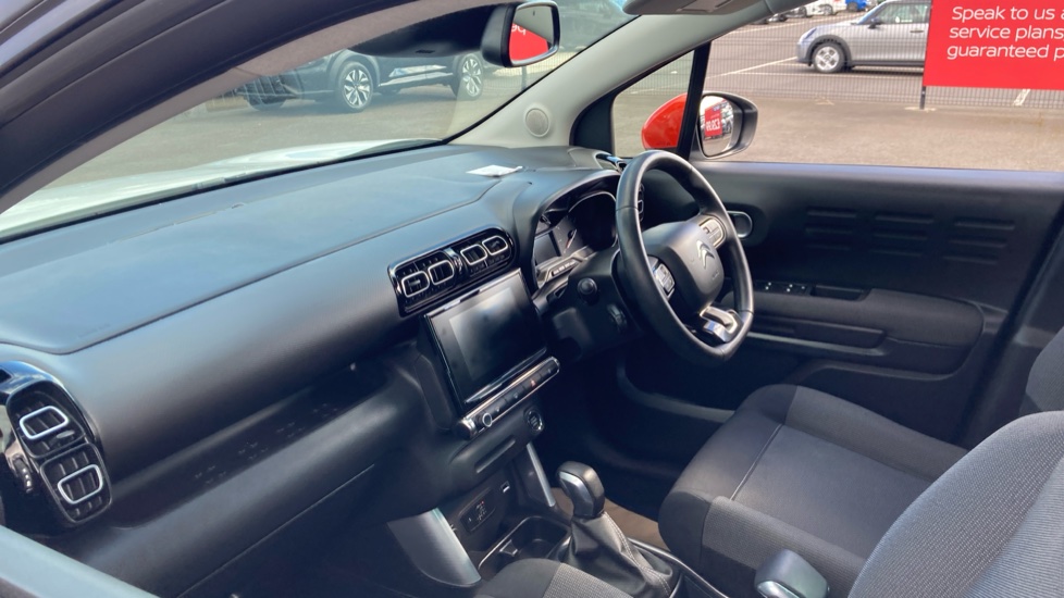 Citroen C3 Aircross 1.2 PureTech 110 Flair 5dr EAT6 Petrol Hatchback - Image 9