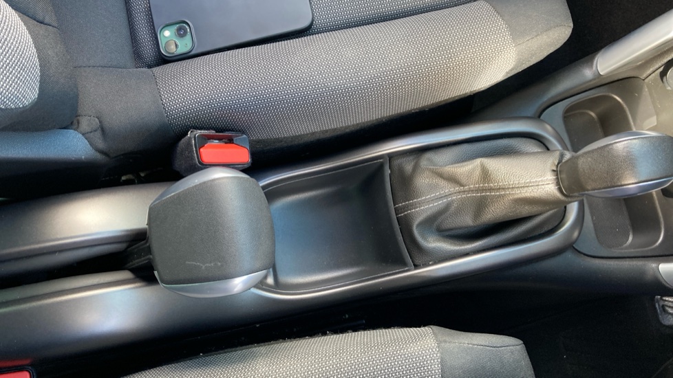Citroen C3 Aircross 1.2 PureTech 110 Flair 5dr EAT6 Petrol Hatchback - Image 22
