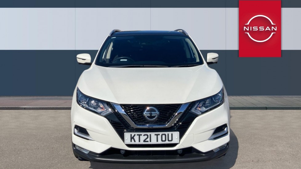 Nissan Qashqai 1.3 DiG-T 160 [157] N-Connecta 5dr DCT Glass Roof Petrol Hatchback - Image 3
