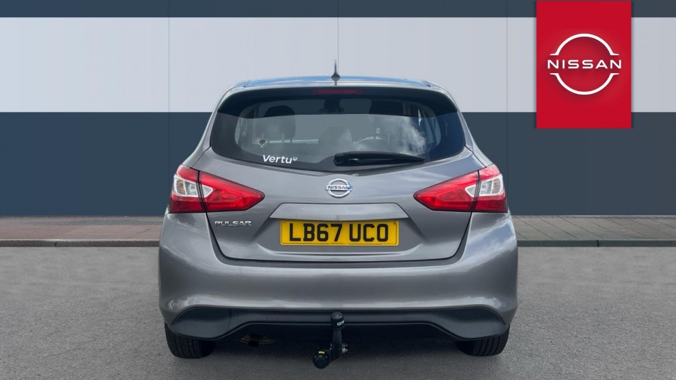 Nissan Pulsar 1.2 DiG-T Acenta 5dr Petrol Hatchback - Image 6
