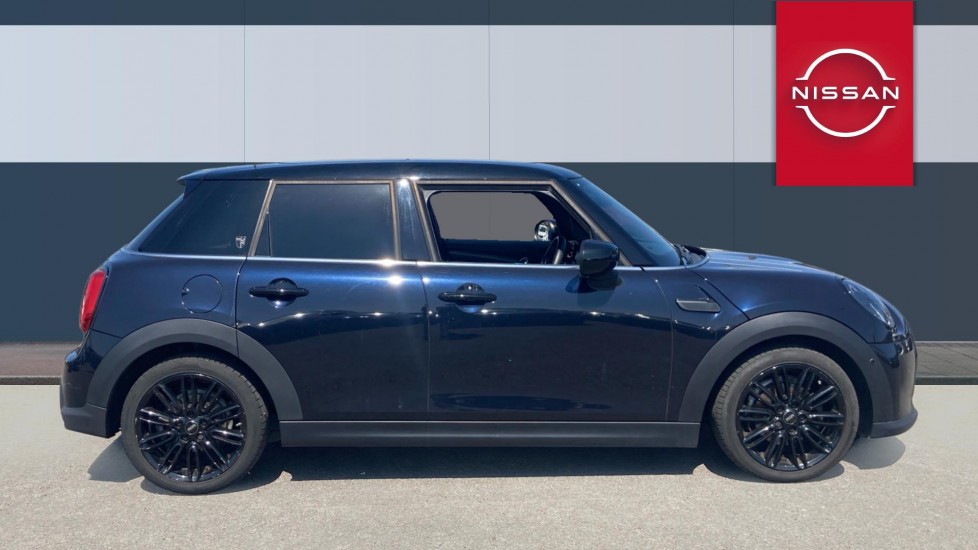 MINI Hatchback 1.5 Cooper Exclusive Premium Plus 5dr Auto Petrol Hatchback - Image 5