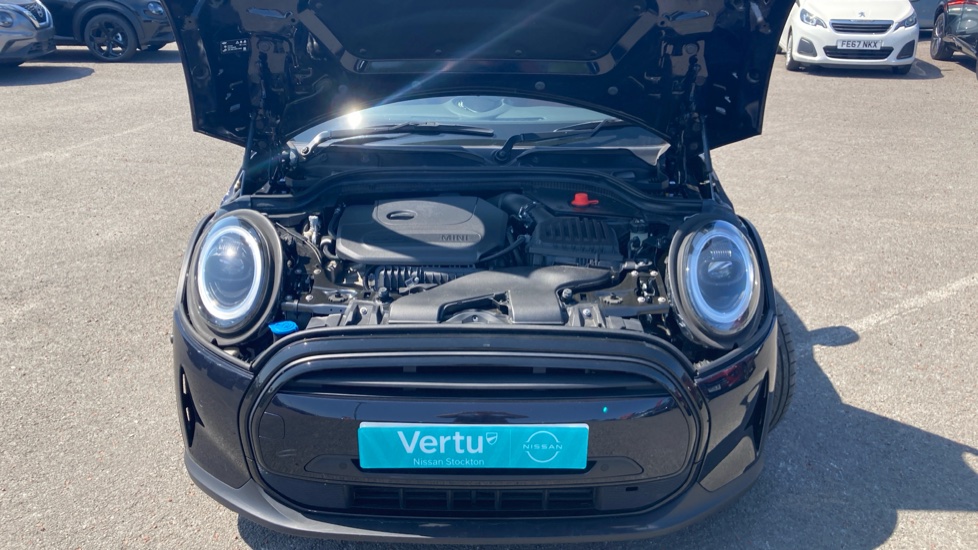 MINI Hatchback 1.5 Cooper Exclusive Premium Plus 5dr Auto Petrol Hatchback - Image 8