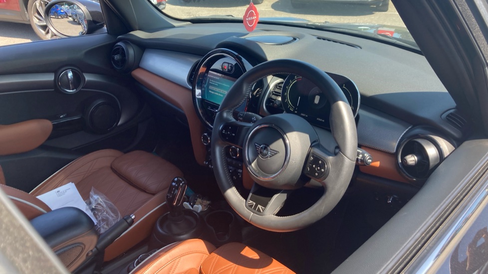 MINI Hatchback 1.5 Cooper Exclusive Premium Plus 5dr Auto Petrol Hatchback - Image 11