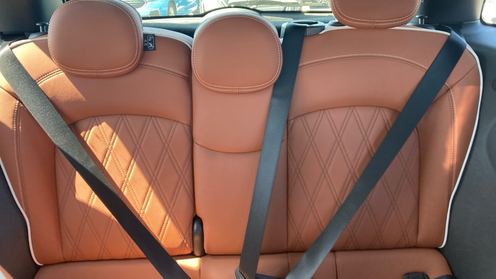 MINI Hatchback 1.5 Cooper Exclusive Premium Plus 5dr Auto Petrol Hatchback - Image 15