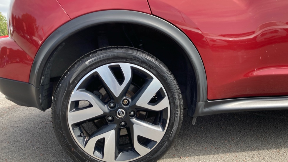 Nissan Juke 1.6 N-Tec 5dr Petrol Hatchback - Image 7
