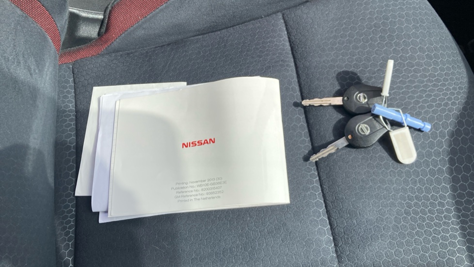 Nissan Juke 1.6 N-Tec 5dr Petrol Hatchback - Image 19