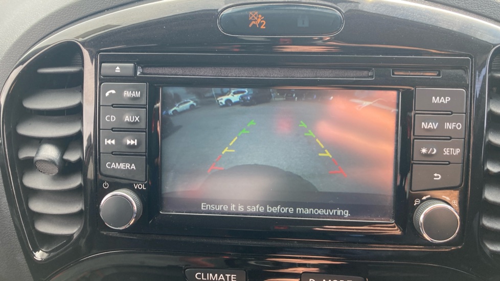 Nissan Juke 1.6 N-Tec 5dr Petrol Hatchback - Image 21