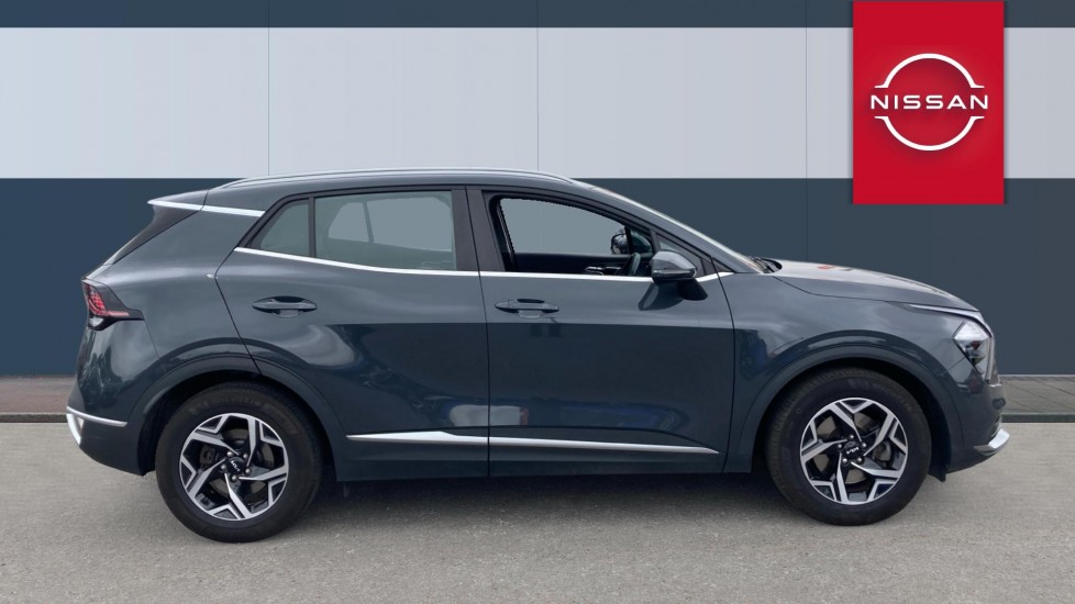 Kia Sportage 1.6T GDi 157 48V ISG 2 5dr Petrol Estate - Image 5