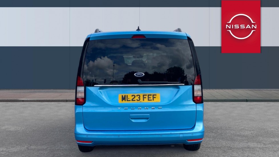 Ford Tourneo Connect 2.0 EcoBlue Titanium 5dr [7 seat] Diesel Estate - Image 6