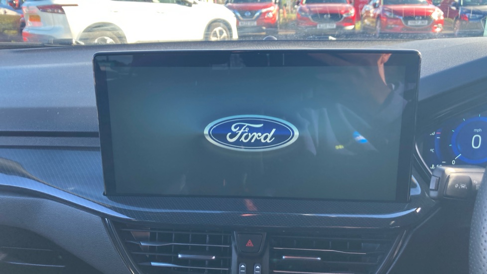 Ford Focus 1.0 EcoBoost Hybrid mHEV 155 ST-Line X 5dr Petrol Hatchback - Image 12